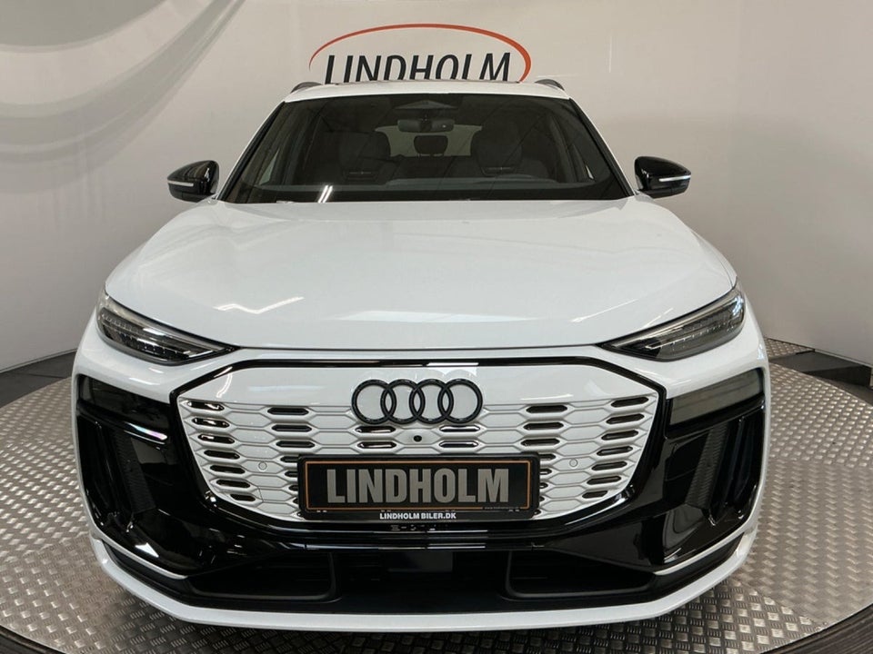 Audi Q6 e-tron Ultra quattro 5d