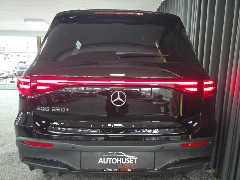 Mercedes EQB250+ AMG Advance Plus 5d