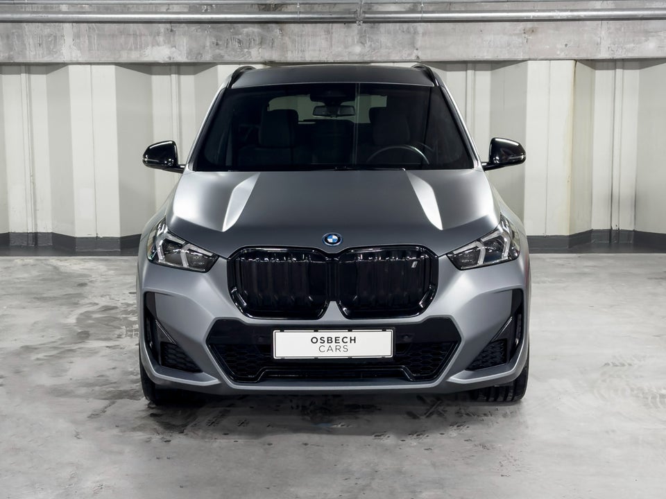 BMW iX1 xDrive30 M-Sport 5d