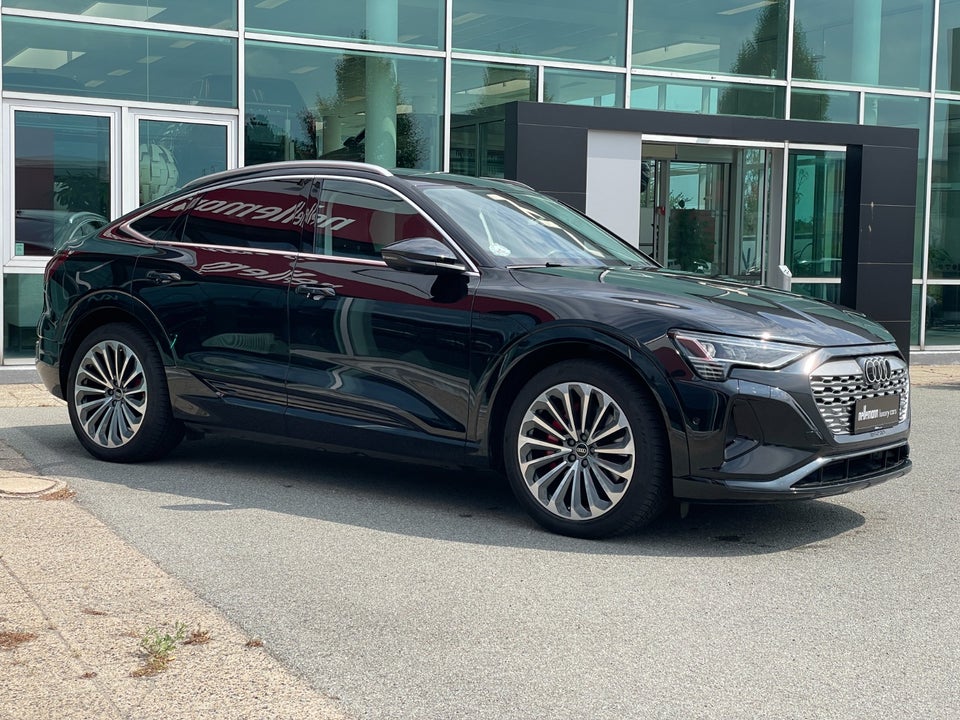 Audi Q8 e-tron 55 S-line Sportback quattro 5d
