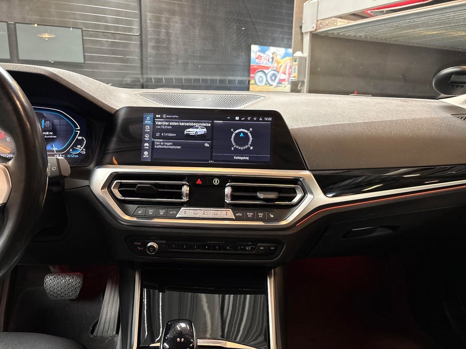 BMW 330e 2,0 Touring aut. 5d