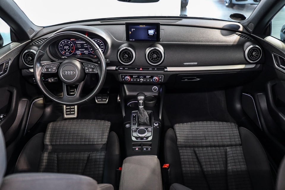 Audi A3 40 TFSi Sport Cabriolet quattro S-tr. 2d