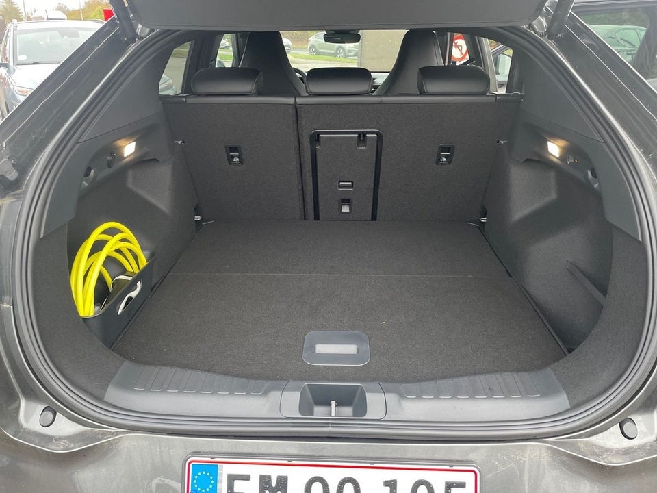 Ford Capri 82 Premium Extended Range 5d