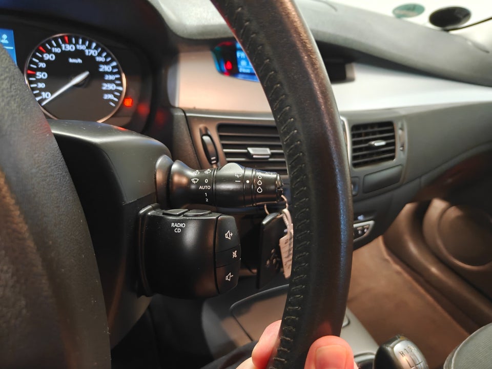 Renault Laguna III 2,0 Authentique 5d