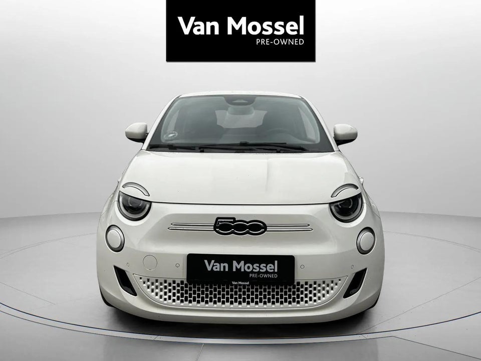 Fiat 500e 42 Icon 3d