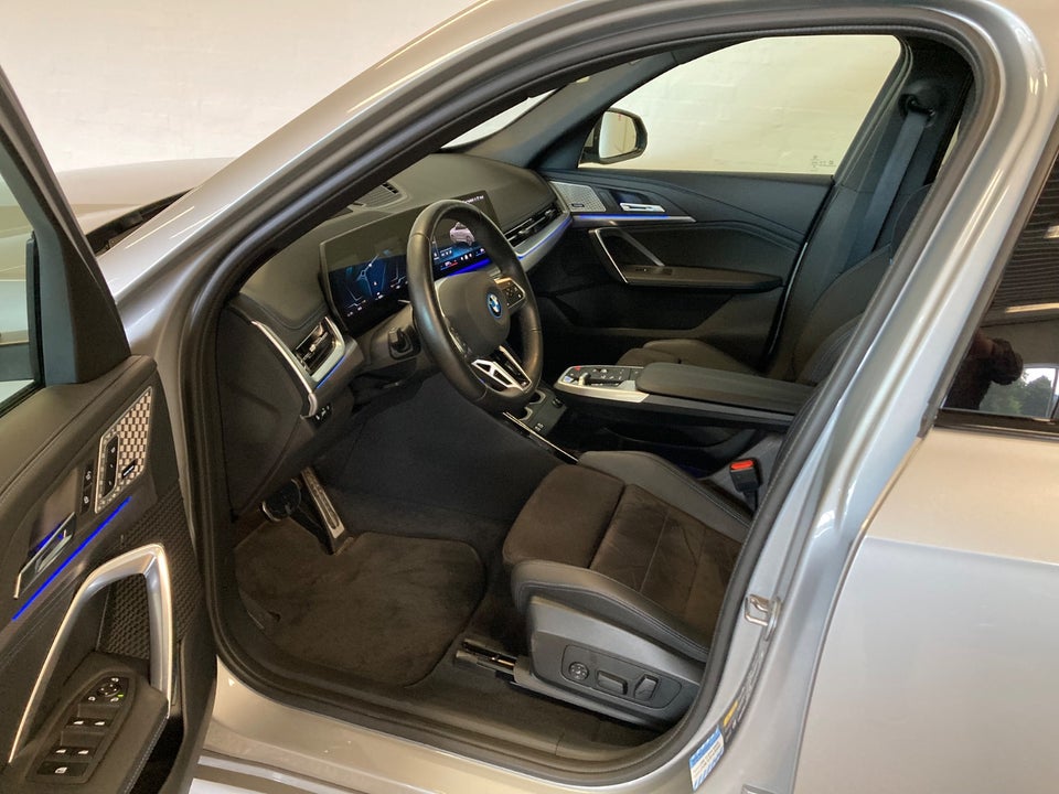BMW iX1 xDrive30 M-Sport 5d