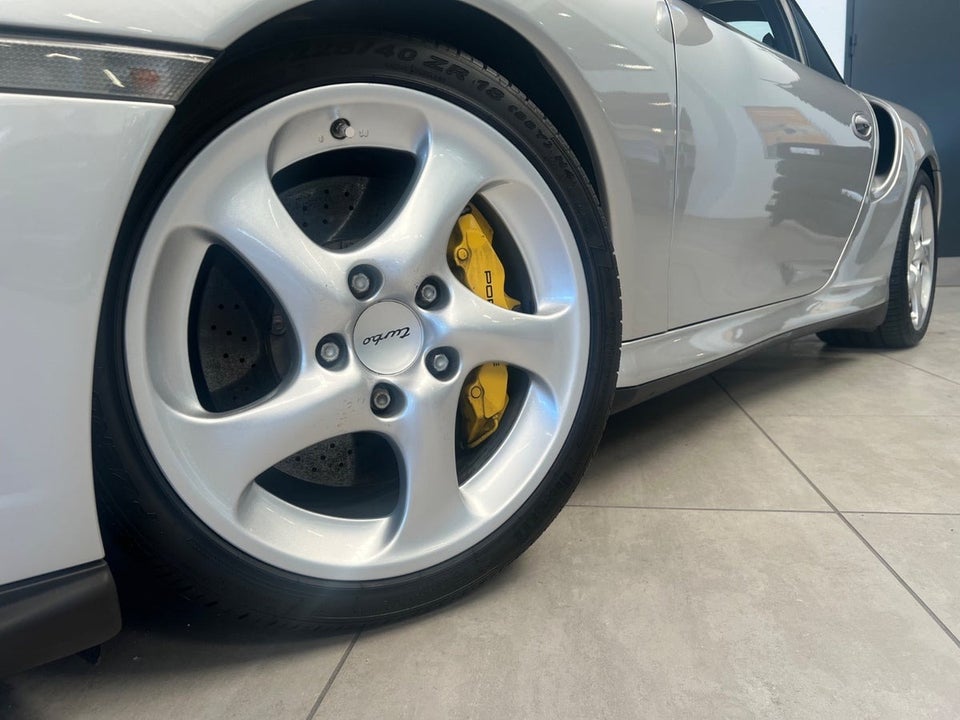 Porsche 911 Turbo 3,6 Coupé 2d