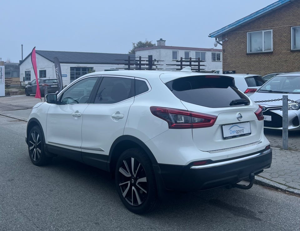 Nissan Qashqai 1,2 Dig-T 115 Visia 5d