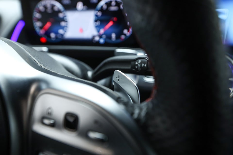 Mercedes GLB200 1,3 AMG Line aut. 5d