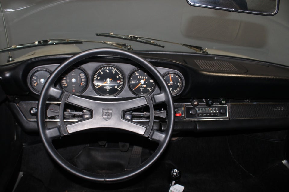 Porsche 911 E 2,2 Coupé 2d