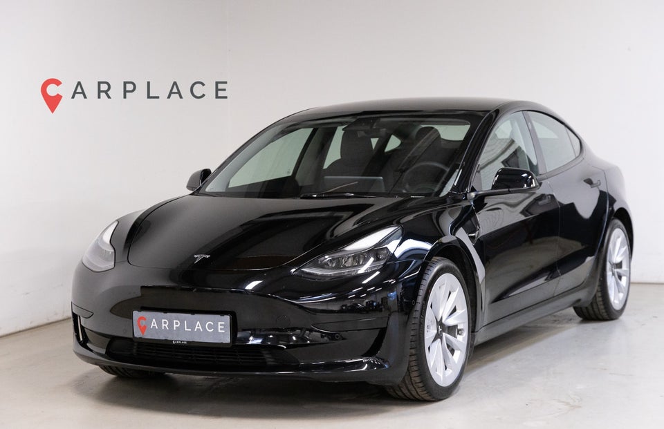 Tesla Model 3 Standard Range+ RWD 4d