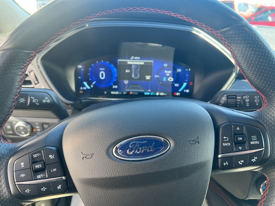 Ford Kuga 2,5 PHEV ST-Line X CVT 5d