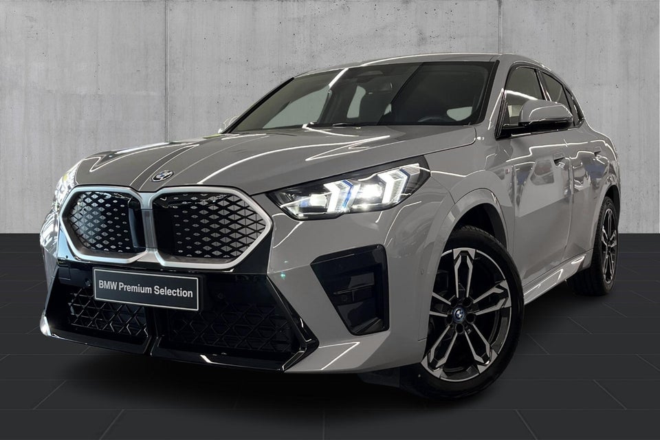 BMW iX2 eDrive20 M-Sport 5d