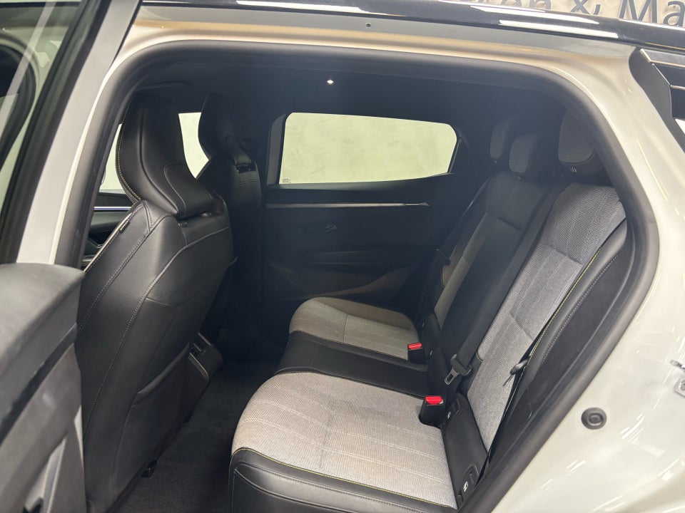 Renault Megane E-Tech 60 Techno 5d