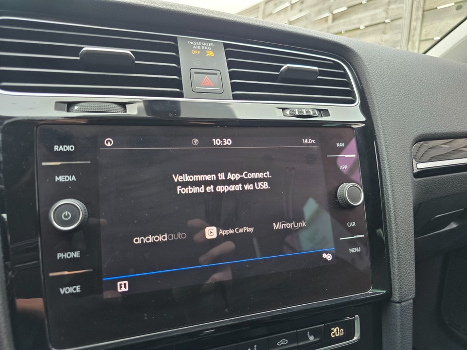 VW Golf VII 1,5 TSi 150 Highline DSG 5d
