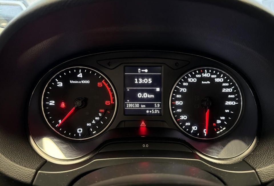 Audi A3 1,6 TDi 110 Ambition 4d