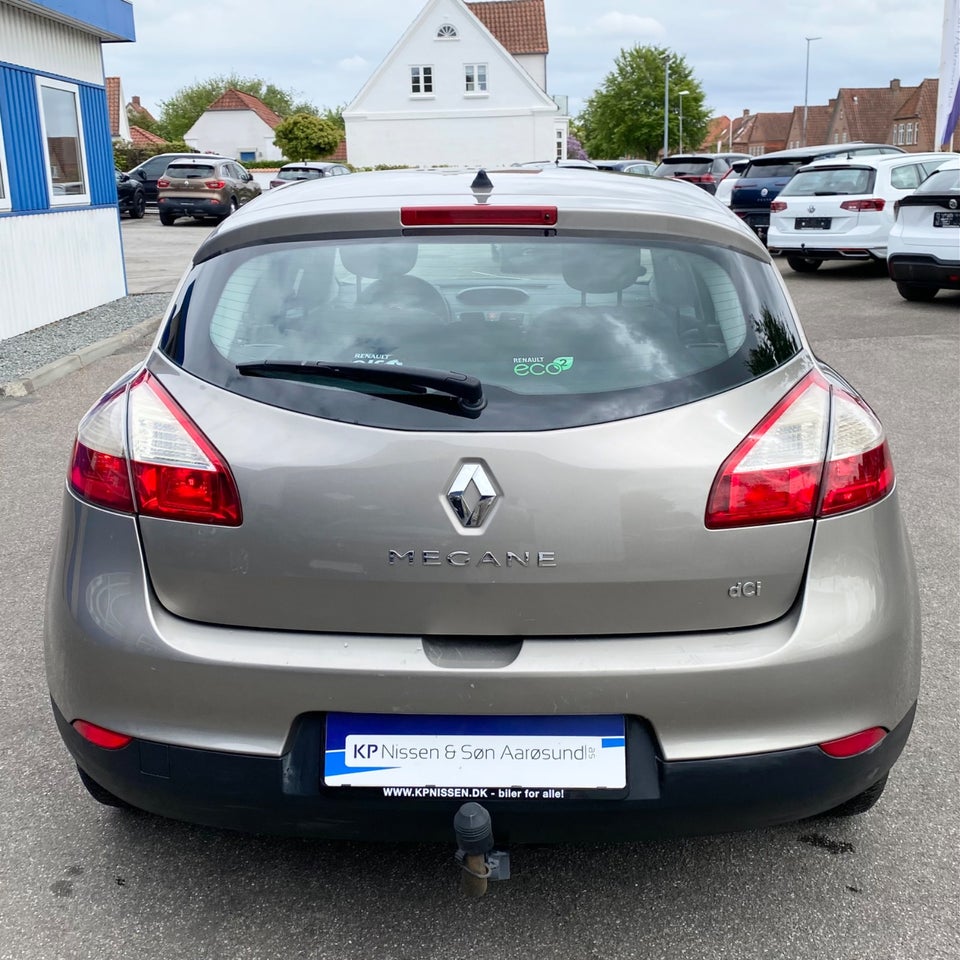 Renault Megane III 1,5 dCi 90 Authentique 5d