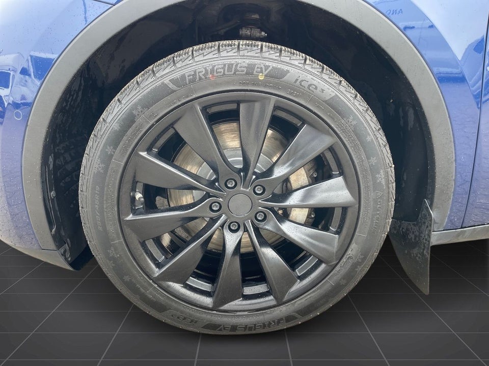 Tesla Model Y Long Range AWD 5d