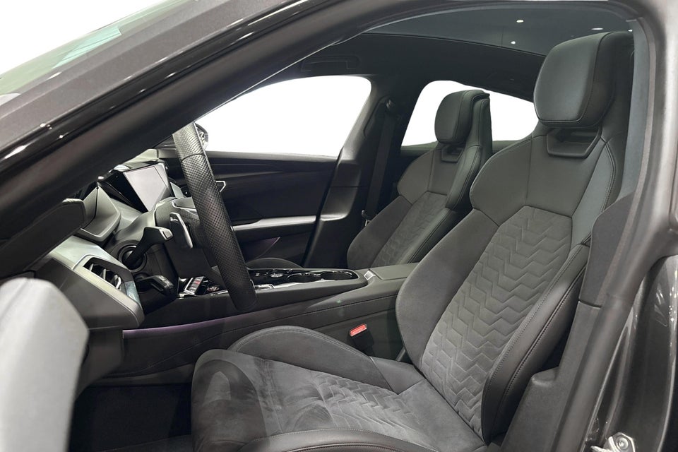 Audi e-tron GT pro quattro 4d