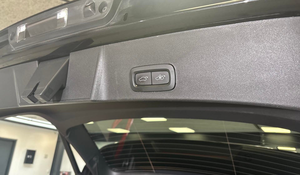 Volvo XC40 P6 ReCharge Plus 5d