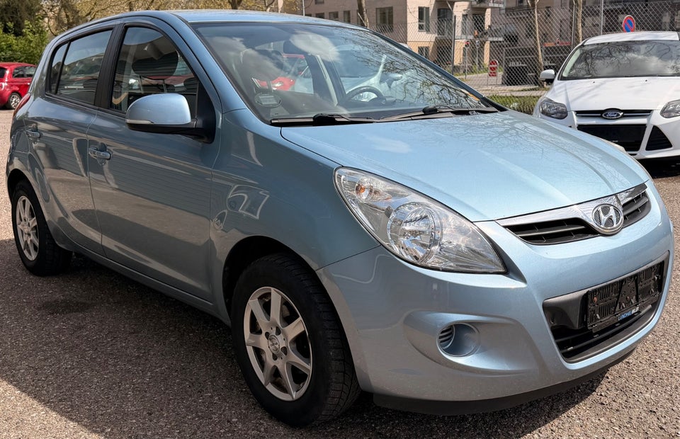 Hyundai i20 1,25 Classic 5d