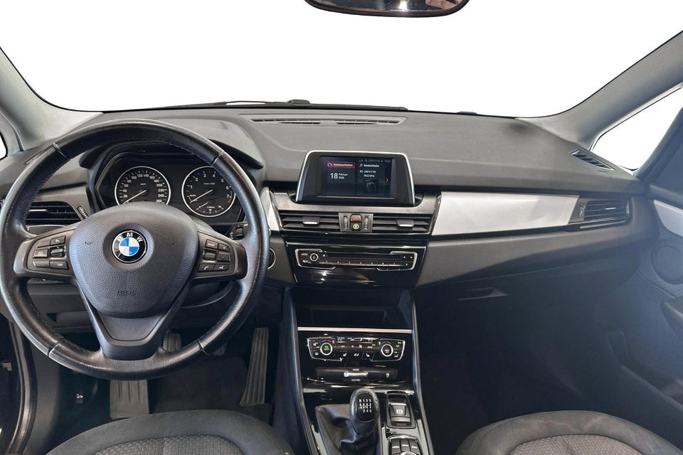 BMW 218i 1,5 Gran Tourer Advantage 5d