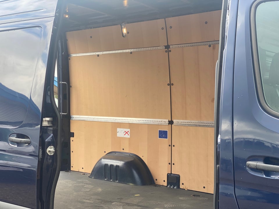 Mercedes Sprinter 317 2,0 CDi A2 Kassevogn PRO aut. RWD