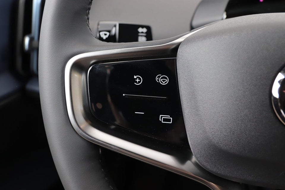 Volvo EX30 Extended Range Ultra 5d