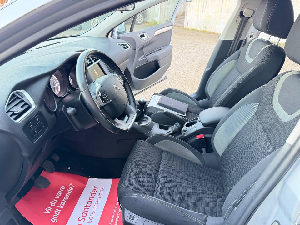 Citroën C4 1,2 PureTech 110 Feel 5d