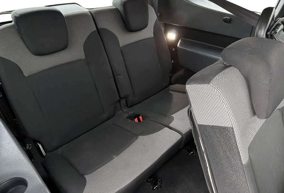 Dacia Lodgy 1,6 Sce 100 Ambiance 7prs 5d