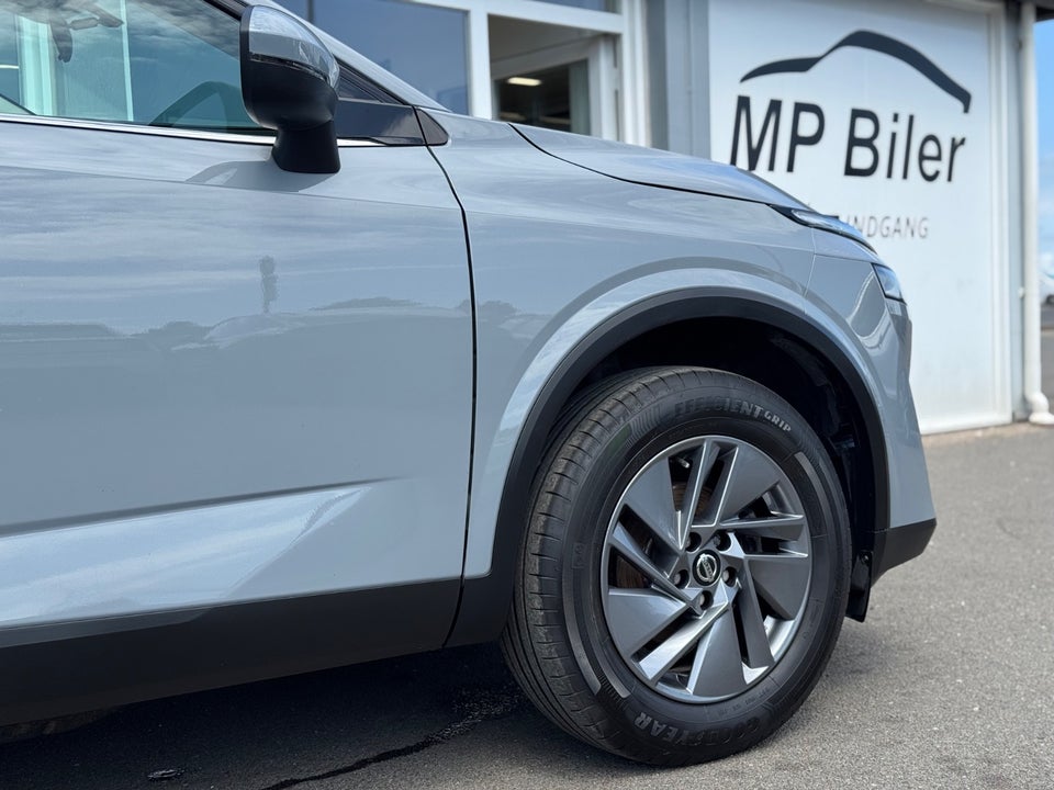 Nissan Qashqai 1,3 mHEV Acenta 5d