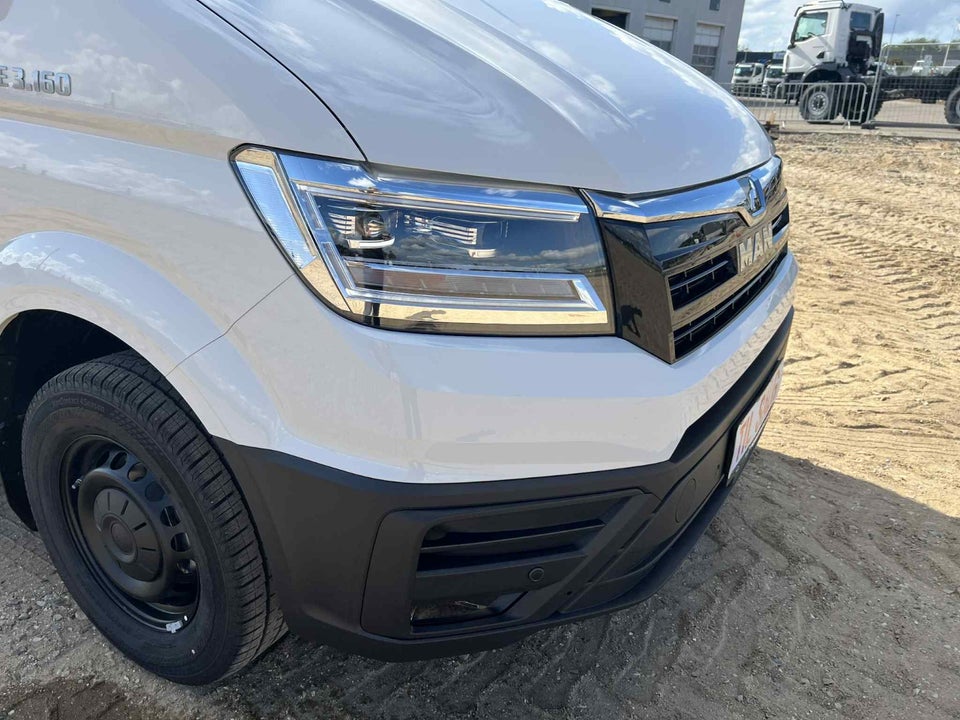 MAN TGE 2,0 3.160 Kassevogn L3H3 aut. RWD