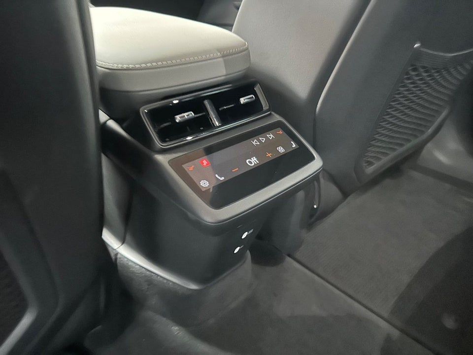 Polestar 4 Long Range AWD 5d