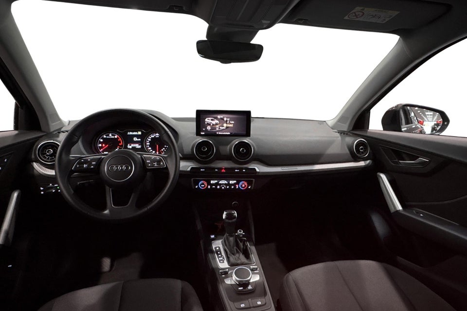 Audi Q2 35 TFSi Prestige S-tr. 5d