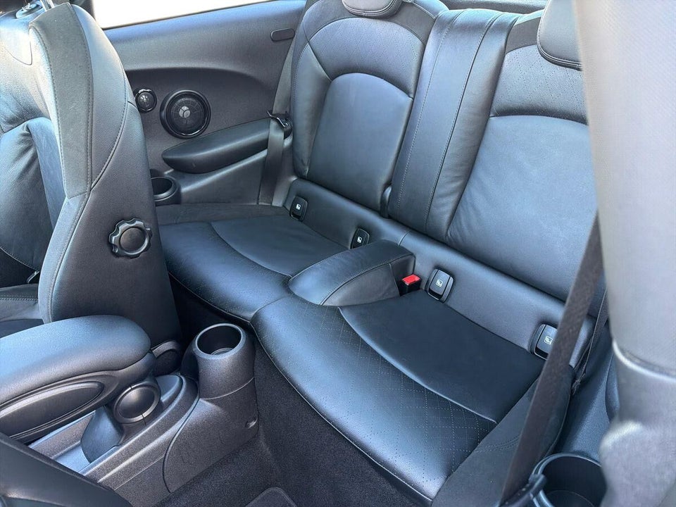 MINI Cooper SE Yours Trim 3d