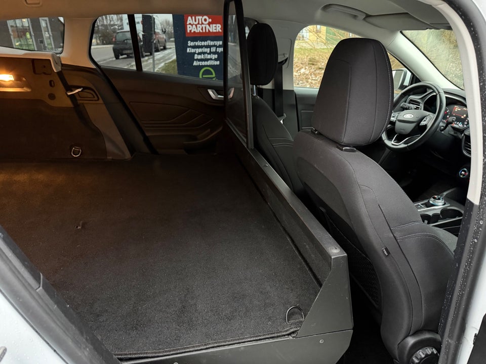 Ford Focus 1,5 EcoBlue Active X stc. aut. Van 5d