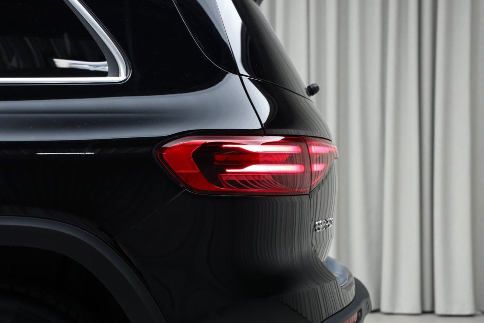 Mercedes EQB250+ AMG Advance 5d