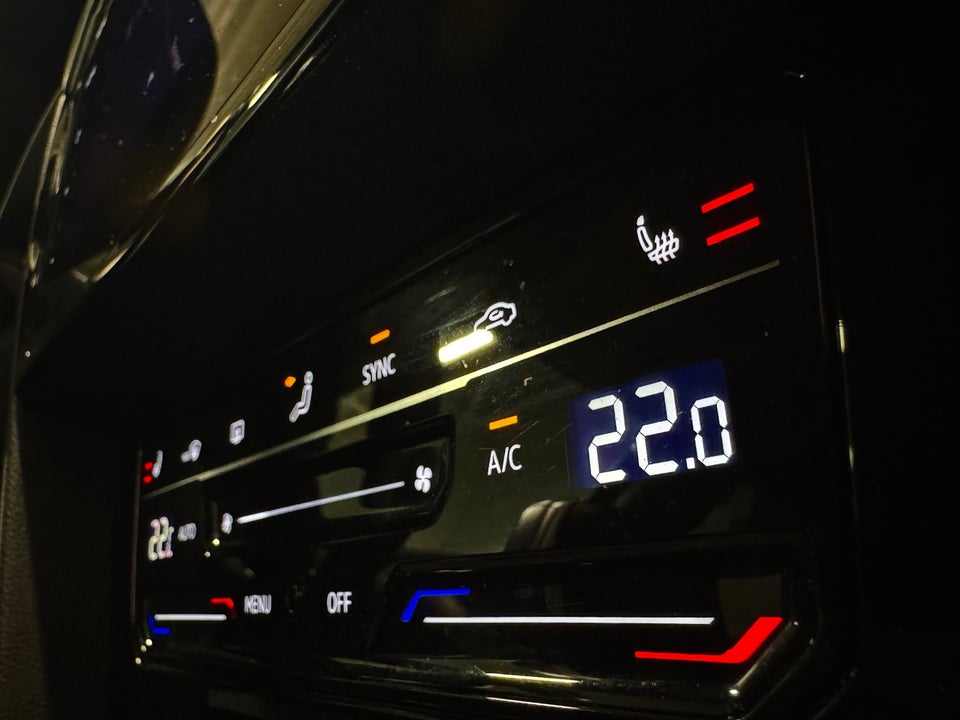 VW Passat 1,5 TSi 150 Elegance High Variant DSG 5d