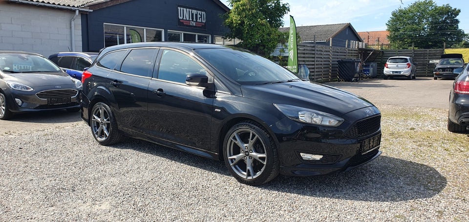 Ford Focus 1,0 SCTi 140 ST-Line stc. 5d