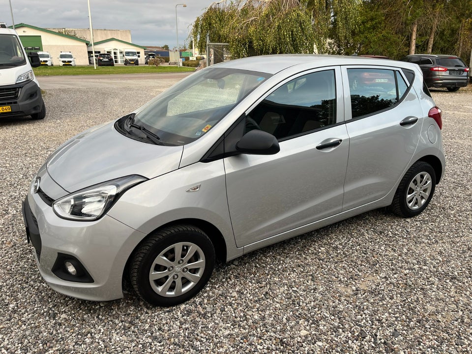 Hyundai i10 1,0 Move 5d