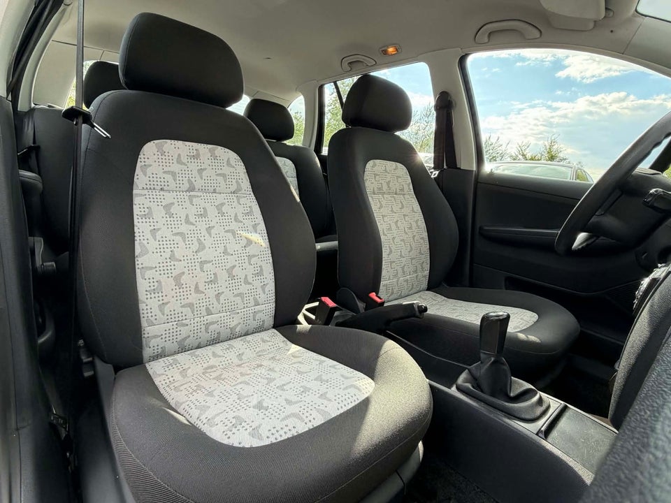Skoda Fabia 1,4 16V 75 Ambiente 4d