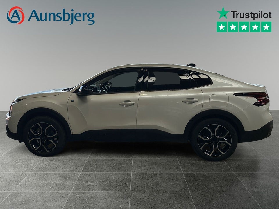 Citroën ë-C4 X 50 Shine 4d