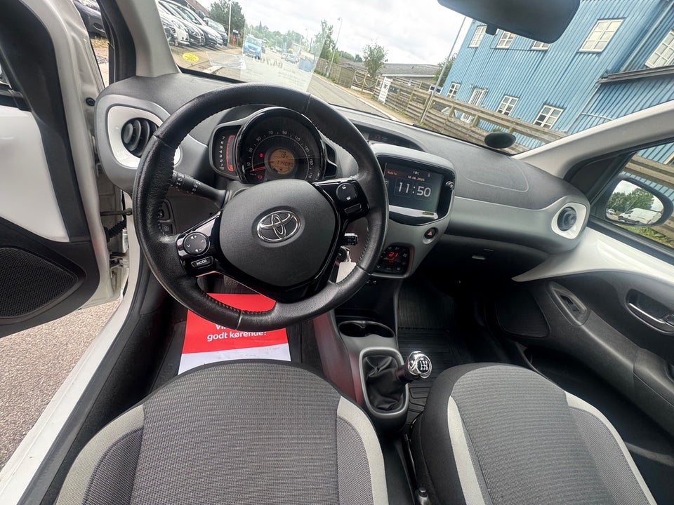 Toyota Aygo 1,0 VVT-i x-cite 5d
