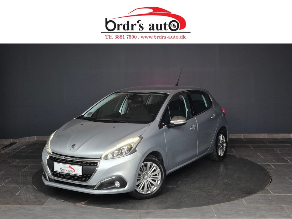 Peugeot 208 1,2 e-THP 110 Allure EAT6 5d
