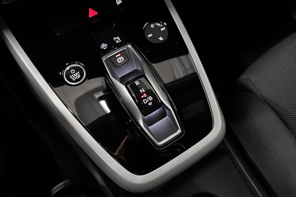 Audi Q4 e-tron 45 Progress 5d