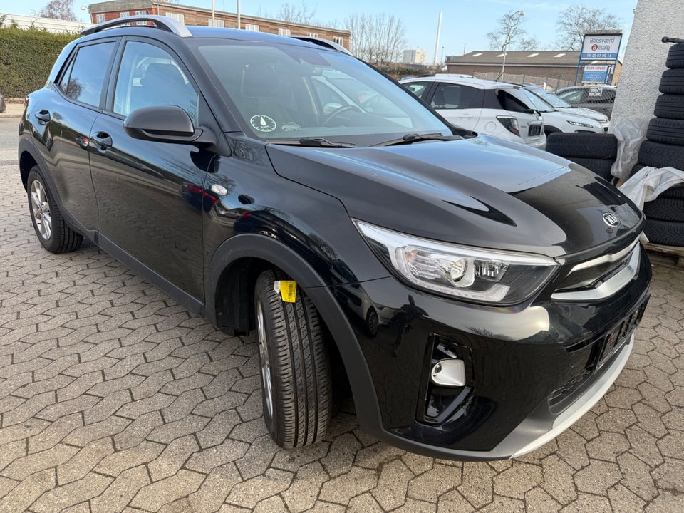 Kia Stonic 1,0 T-GDi Attraction 5d