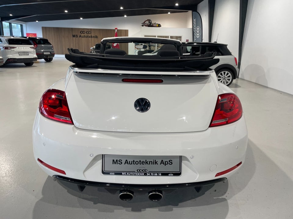 VW The Beetle 1,2 TSi 105 Design Cabriolet 2d