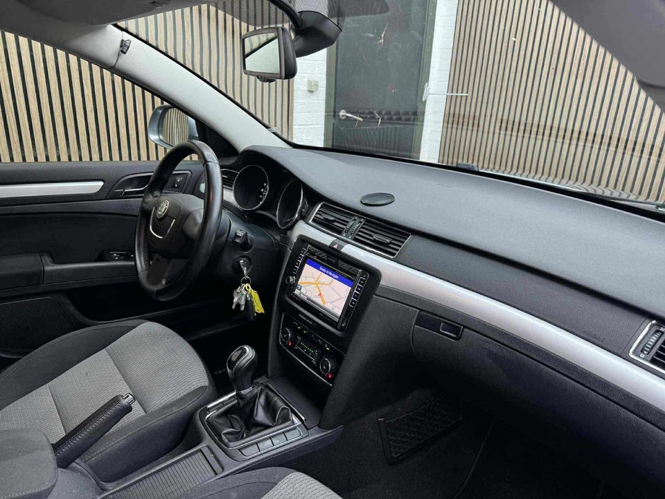 Skoda Superb 1,6 TDi 105 Ambition Combi GreenLine 5d