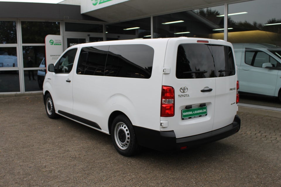 Toyota ProAce Verso 75 Long Combi 5d