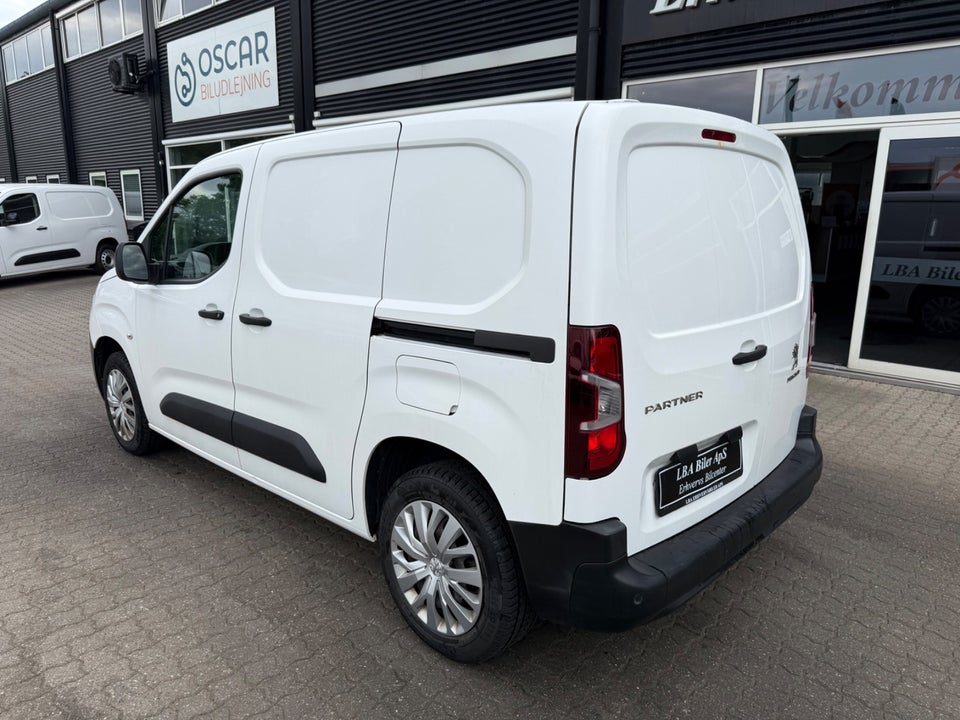 Peugeot Partner 1,5 BlueHDi 100 L1V1 Plus Van
